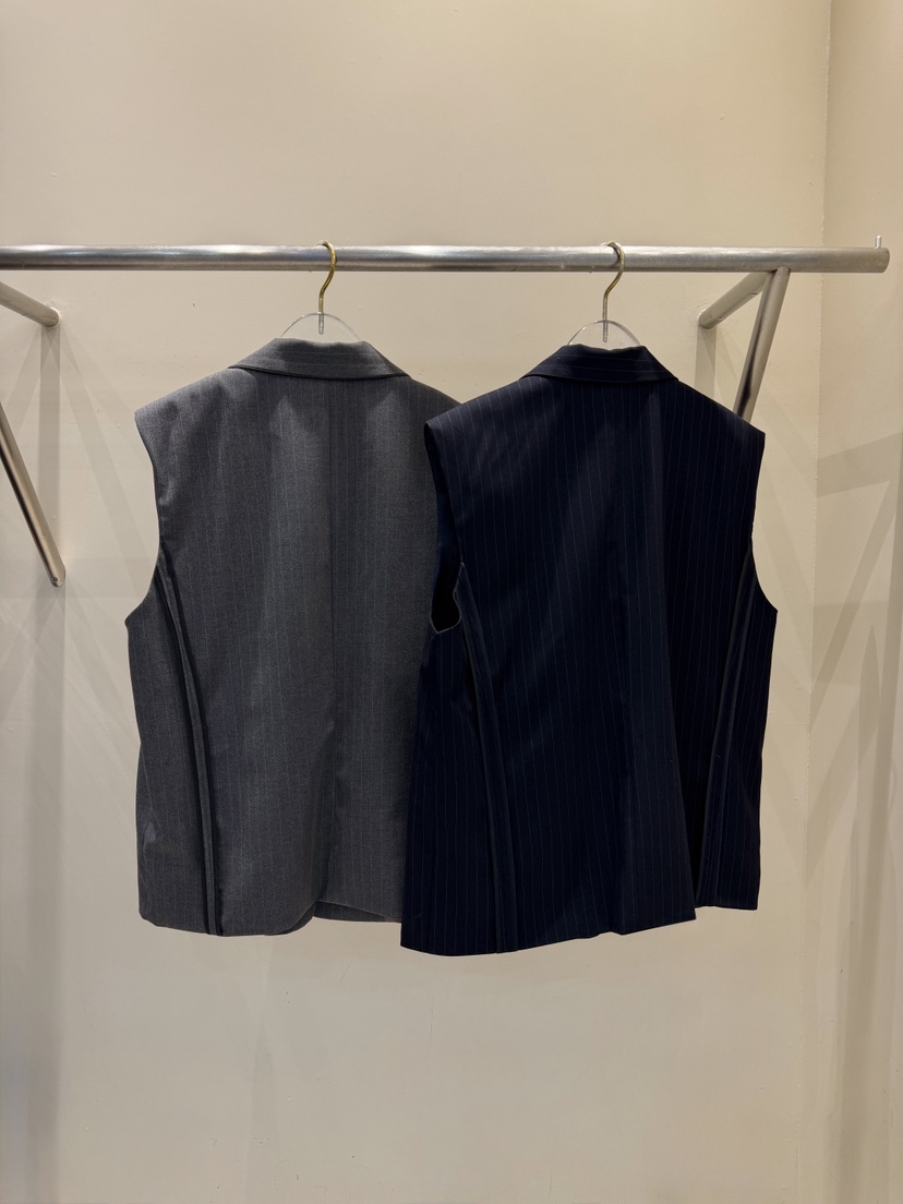 81 MARKET-L韓國代購女士新品真品推薦休閑職業時尚馬甲81 MARKET-L馬甲