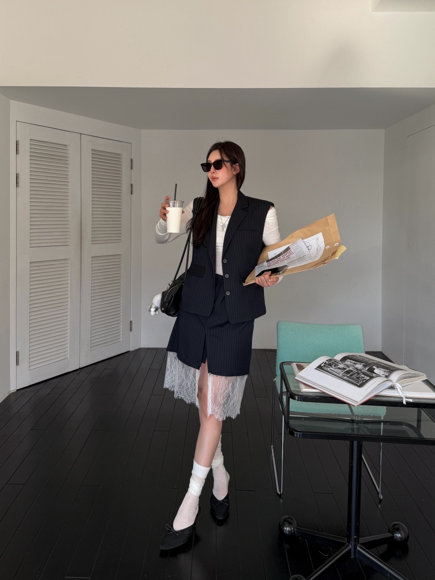 81 MARKET-L韓國代購女士新品真品推薦休閑職業時尚馬甲81 MARKET-L馬甲