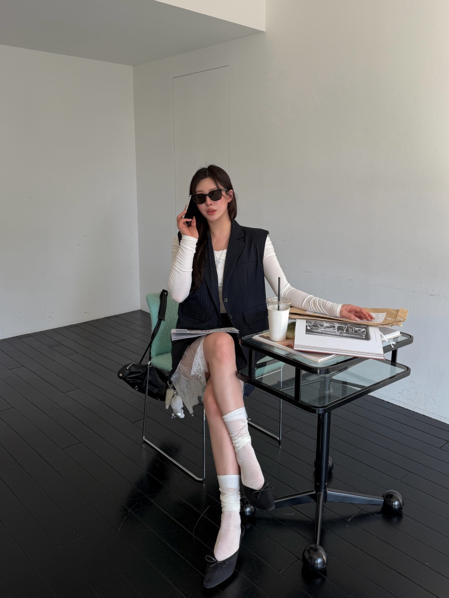 81 MARKET-L韓國代購女士新品真品推薦休閑職業時尚馬甲81 MARKET-L馬甲