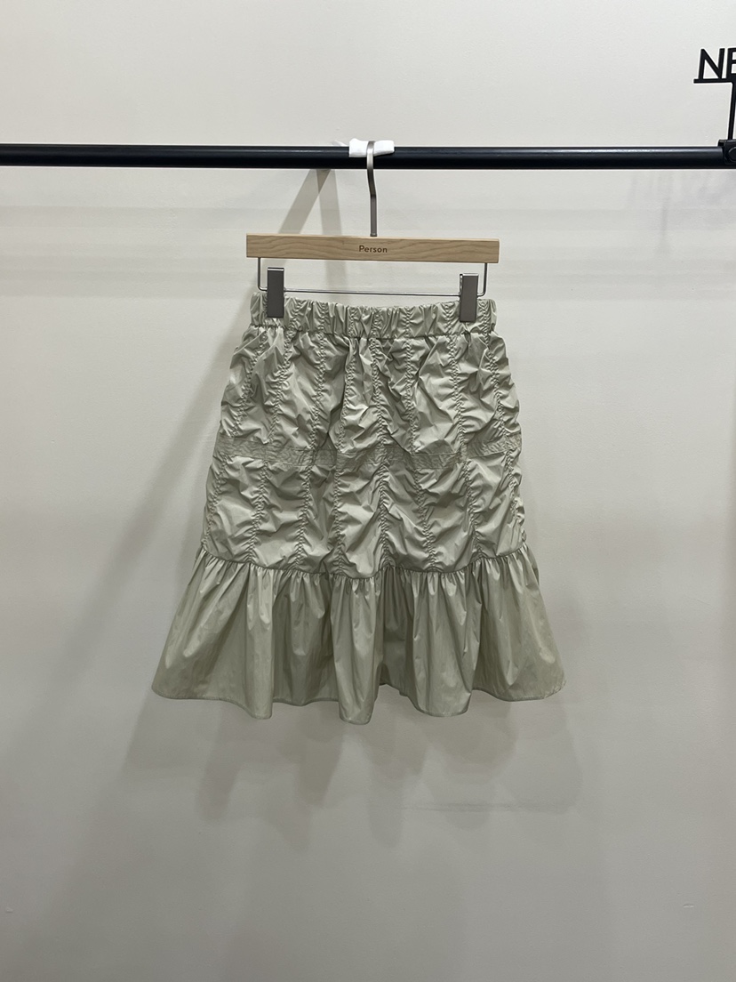 PERSON韓國代購女裝新品人氣職業時尚休閑推薦半身裙中短裙PERSON半身裙/中短裙圖色1