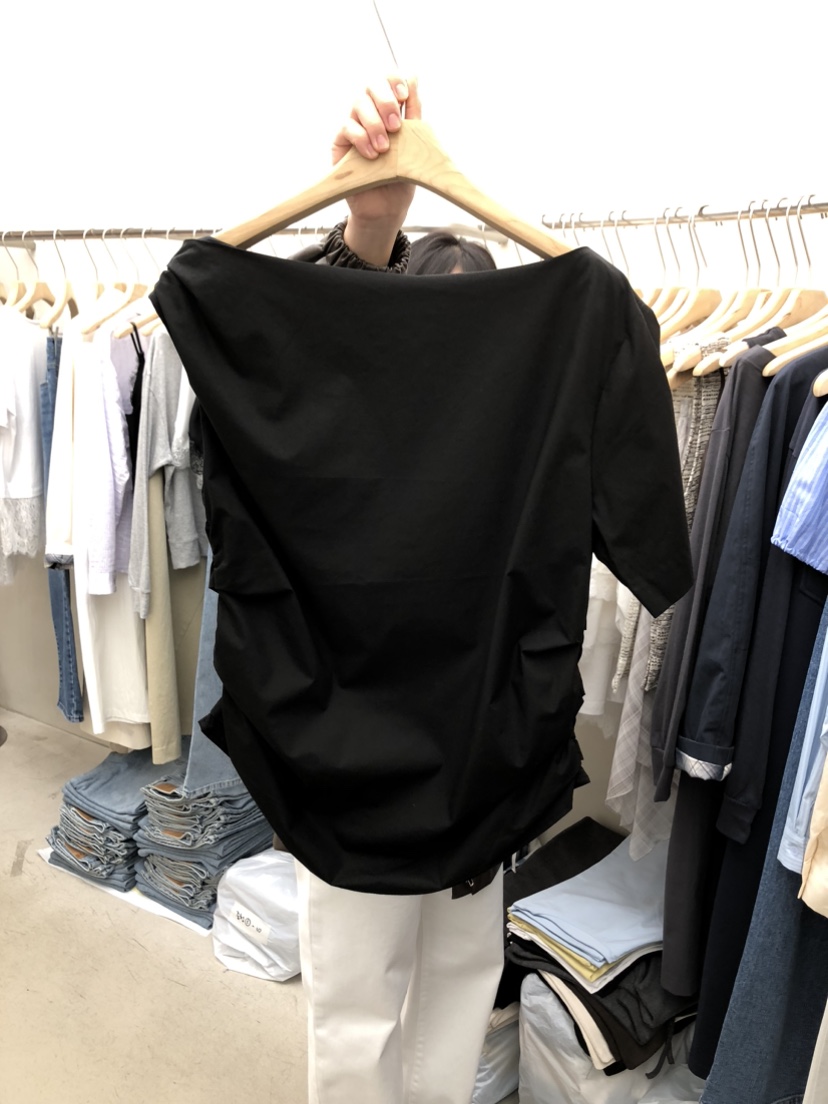 MURR韓國直郵女士新品人氣26春夏熱賣真品襯衫蕾絲衫不對稱MURR襯衫/蕾絲衫