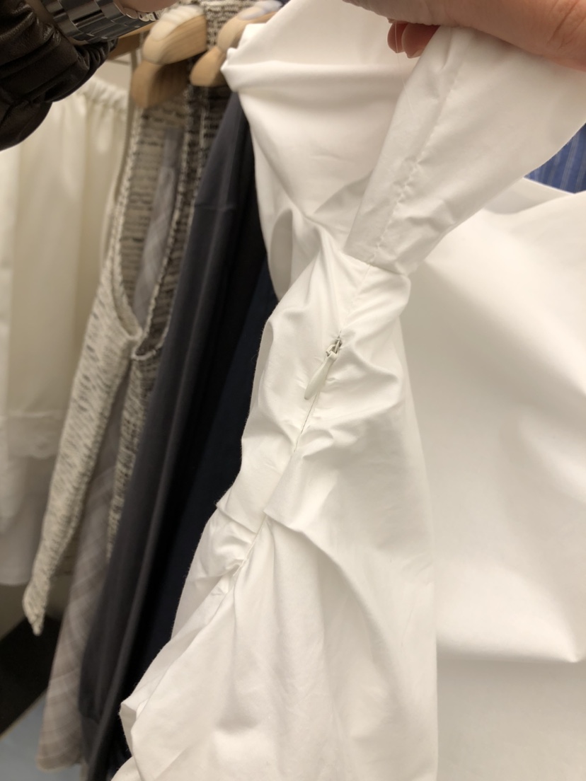 MURR韓國直郵女士新品人氣26春夏熱賣真品襯衫蕾絲衫不對稱MURR襯衫/蕾絲衫