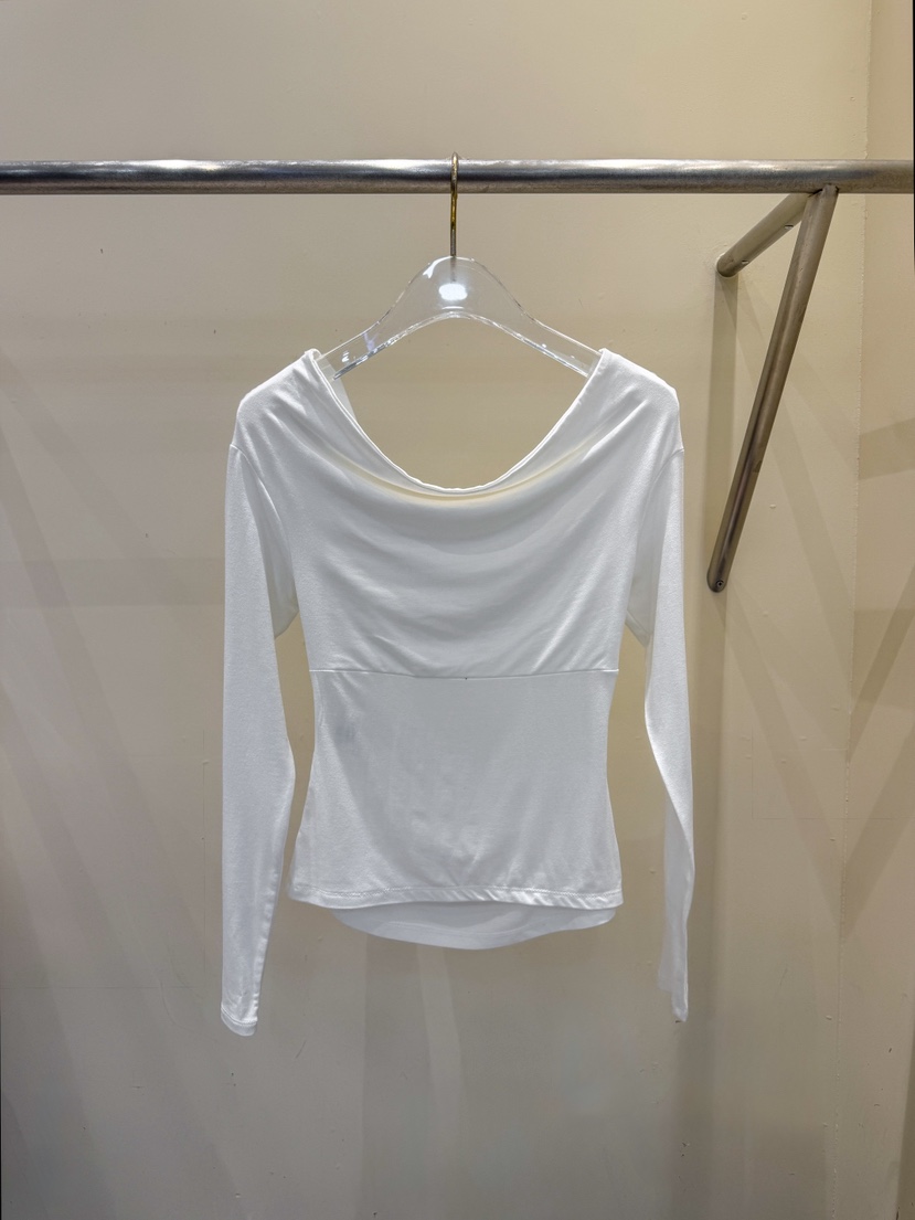 81 MARKET-L東大門實拍女士新品時尚職業休閑人氣長袖T恤81 MARKET-L長袖T恤