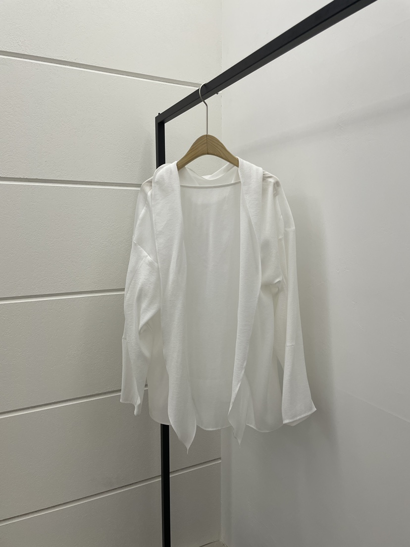 MOVENNE東大門實拍女裝新款26春夏職業休閑人氣襯衫蕾絲衫MOVENNE襯衫/蕾絲衫