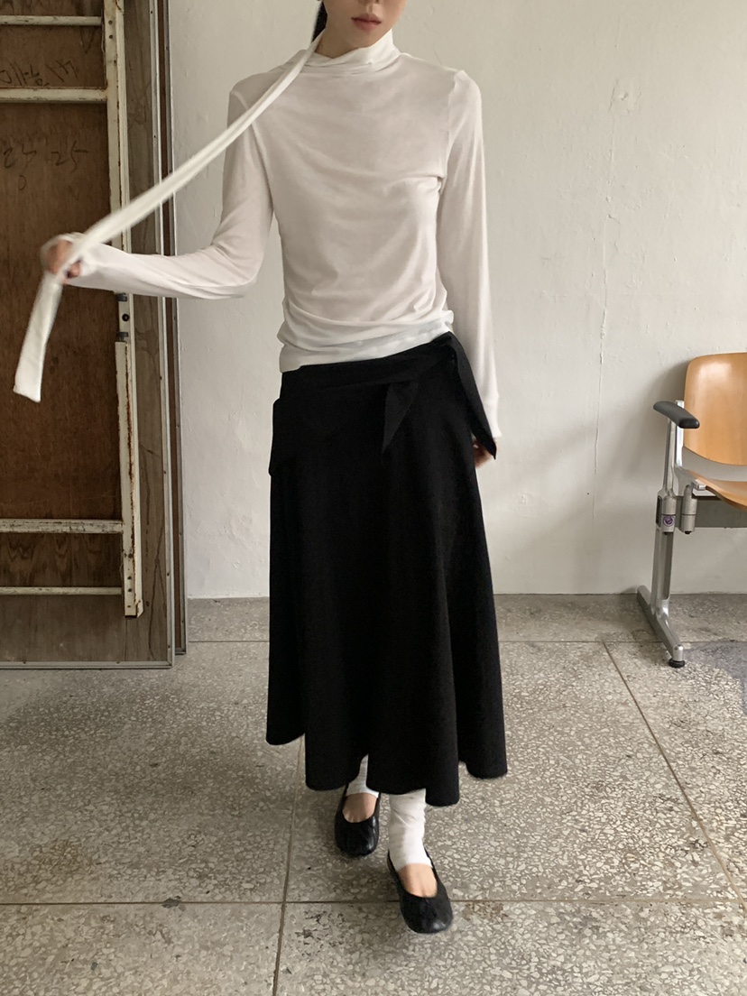 MOVENNE東大門直郵女裝新品推薦時尚26春夏人氣長袖T恤絲綢MOVENNE長袖T恤