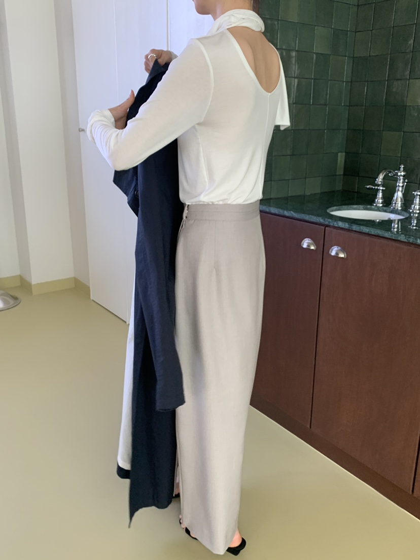 MOVENNE東大門直郵女裝新品推薦時尚26春夏人氣長袖T恤絲綢MOVENNE長袖T恤