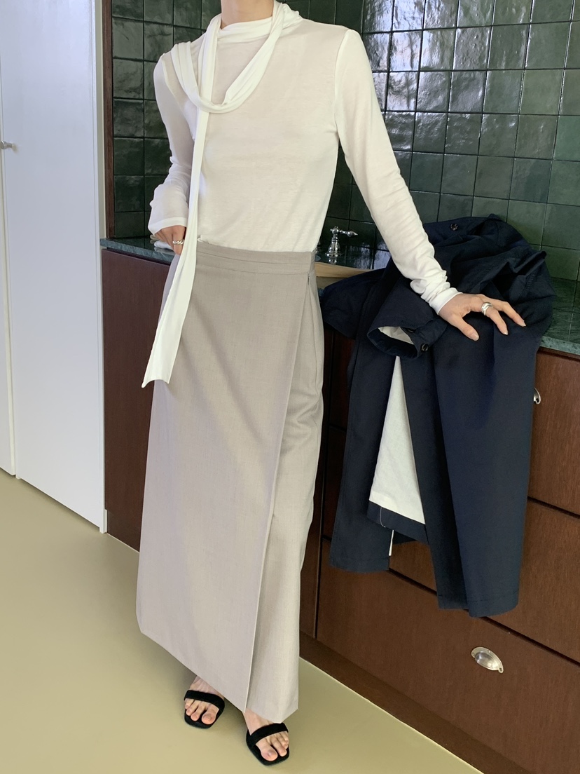 MOVENNE東大門直郵女裝新品推薦時尚26春夏人氣長袖T恤絲綢MOVENNE長袖T恤