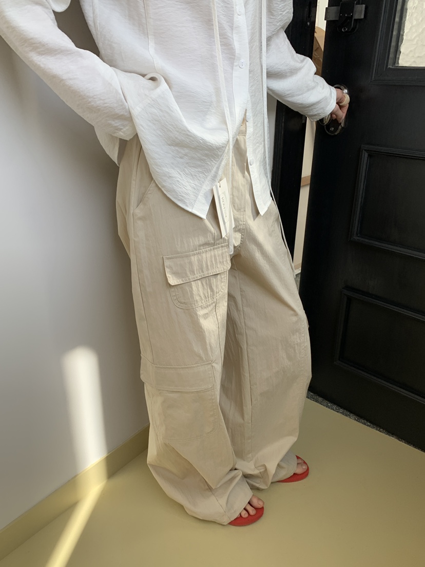 MOVENNE韓國直郵女裝新款熱賣時尚休閑26春夏人氣襯衫蕾絲衫MOVENNE襯衫/蕾絲衫