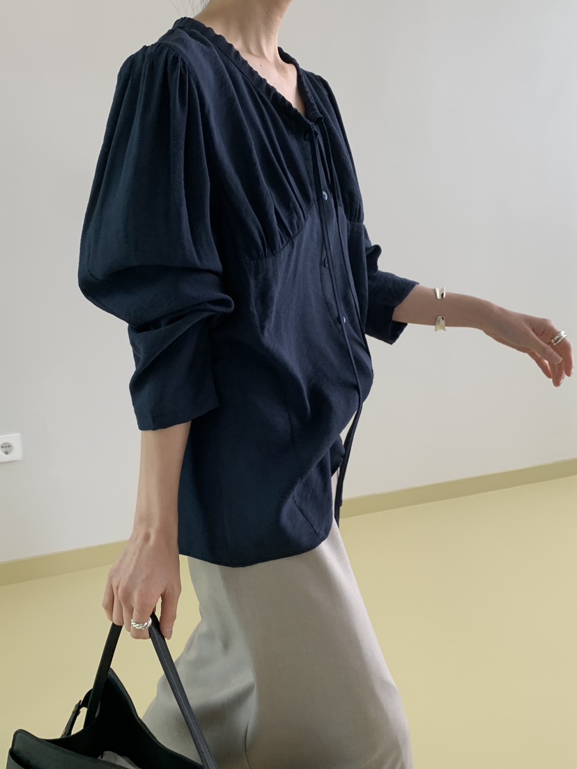 MOVENNE韓國直郵女裝新款熱賣時尚休閑26春夏人氣襯衫蕾絲衫MOVENNE襯衫/蕾絲衫