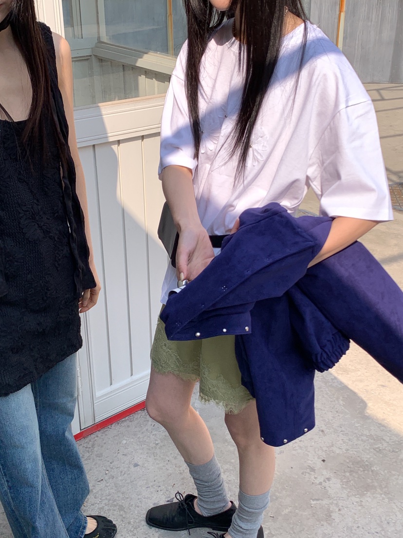 MURMUR東大門實拍女士新款熱賣職業真品人氣T恤不含飾品貼花MURMURT恤