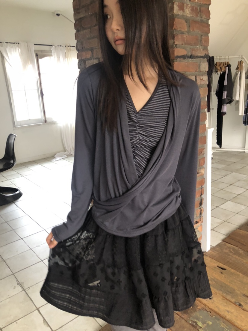 FLASH/I LOVE ME韓國直郵女士新款職業長袖T恤不含內搭FLASH/I LOVE ME長袖T恤