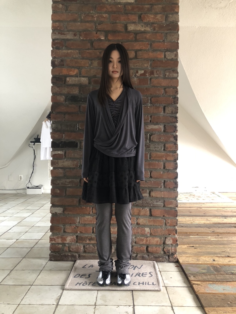 FLASH/I LOVE ME韓國直郵女士新款職業長袖T恤不含內搭FLASH/I LOVE ME長袖T恤