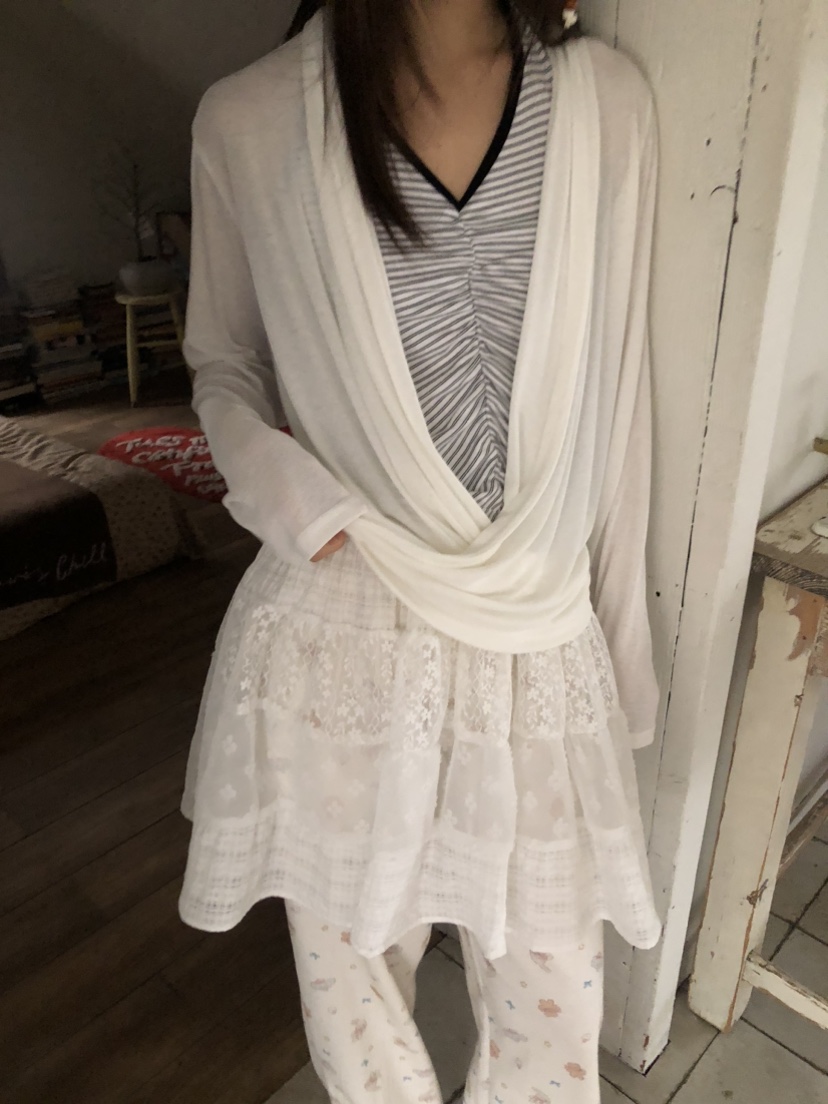 FLASH/I LOVE ME韓國直郵女士新款職業長袖T恤不含內搭FLASH/I LOVE ME長袖T恤