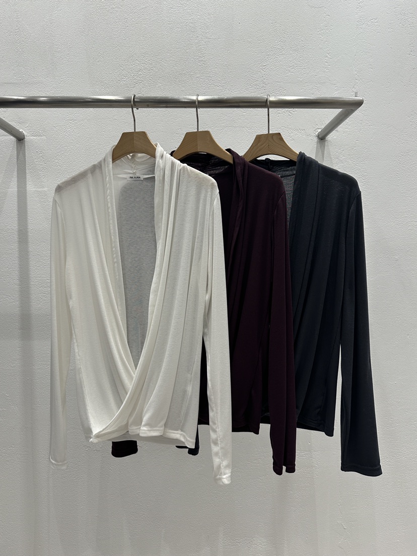 FLASH/I LOVE ME韓國直郵女士新款職業長袖T恤不含內搭FLASH/I LOVE ME長袖T恤