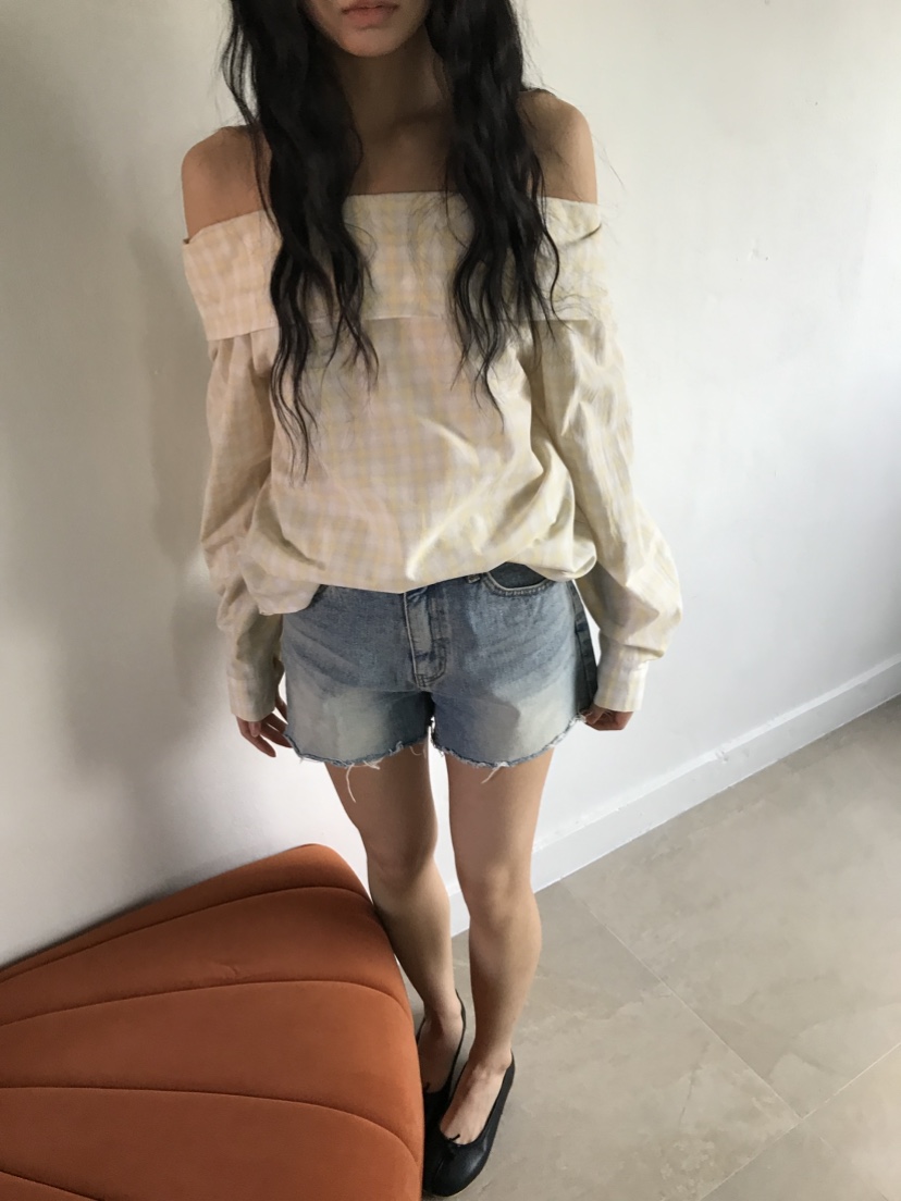 CEDARWOOD韓國直郵女裝新款推薦休閑時尚26春夏襯衫蕾絲衫露肩CEDAR WOOD襯衫/蕾絲衫