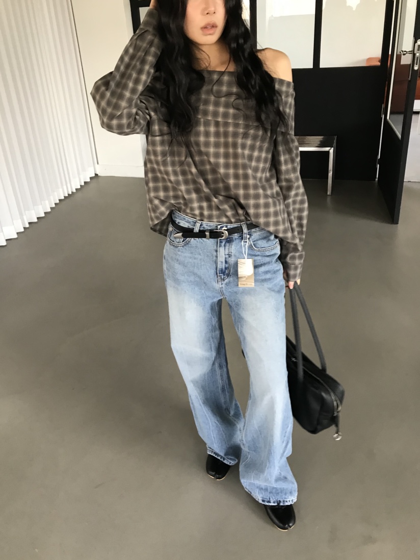 CEDARWOOD韓國直郵女裝新款推薦休閑時尚26春夏襯衫蕾絲衫露肩CEDAR WOOD襯衫/蕾絲衫