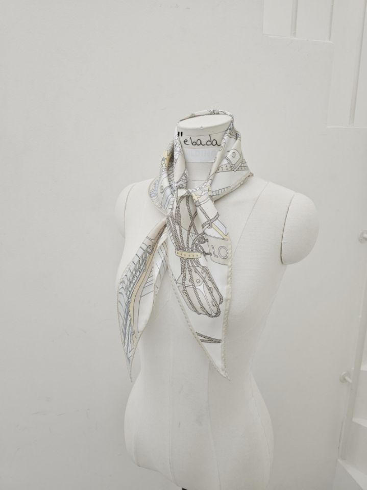 EBADA韓國代購女裝新品26春夏人氣職業休閑推薦圍巾披肩絲綢EBADA圍巾/披肩