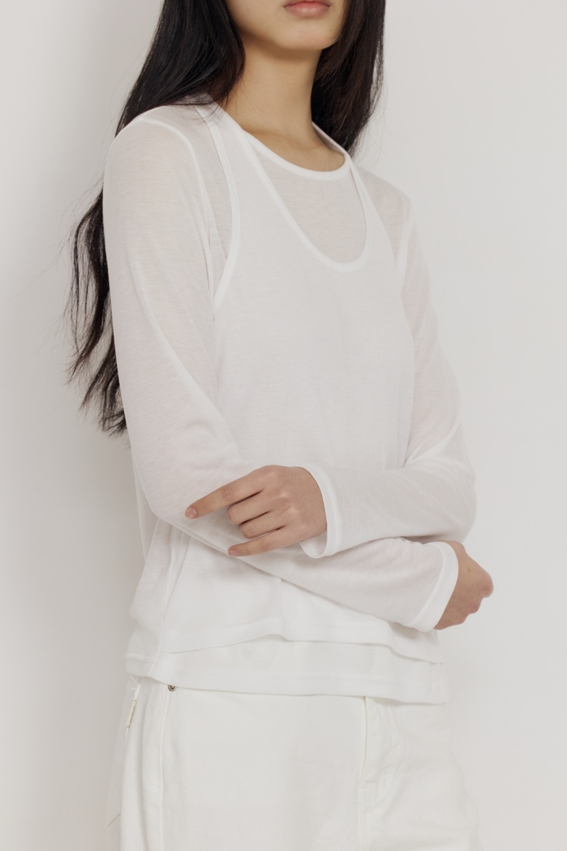 AMY GRACE-A東大門代購女士新品休閑熱賣長袖T恤假兩件AMY GRACE-A長袖T恤