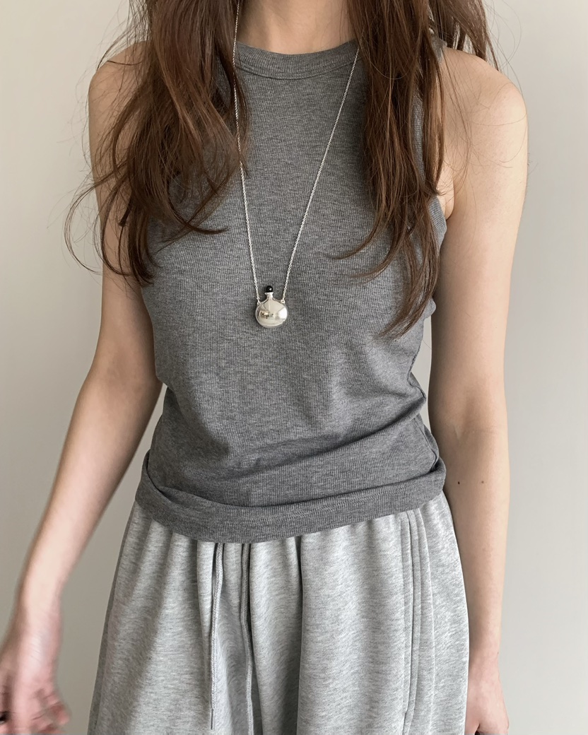 PEBBLE東大門直郵女裝新款人氣熱賣真品職業時尚吊帶背心PEBBLE吊帶/背心