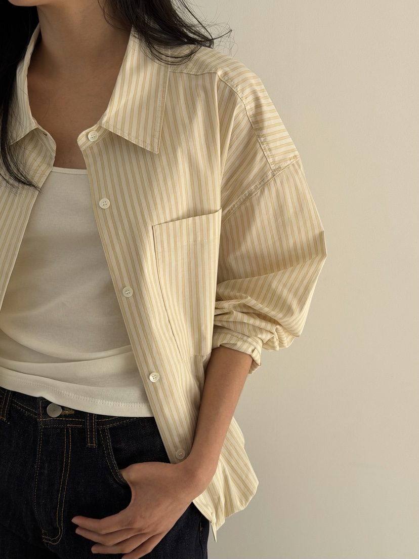 AMY GRACE-A東大門直郵女士新品職業襯衫蕾絲衫不含內搭AMY GRACE-A襯衫/蕾絲衫