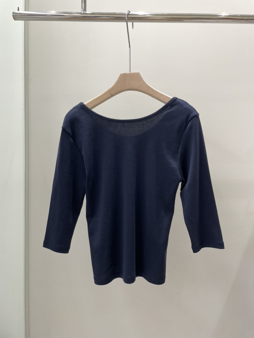 AMY GRACE-A東大門實拍女裝新品推薦時尚熱賣人氣真品T恤AMY GRACE-AT恤圖色1