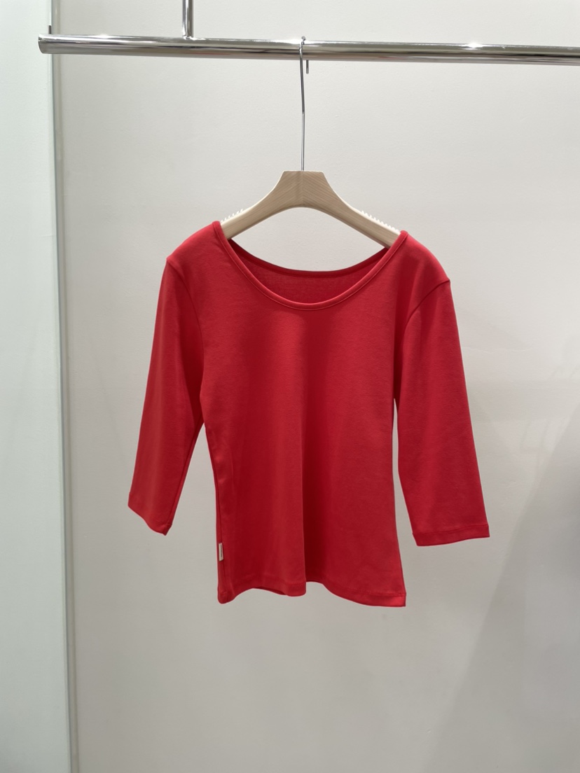 AMY GRACE-A東大門實拍女裝新品推薦時尚熱賣人氣真品T恤AMY GRACE-AT恤圖色3