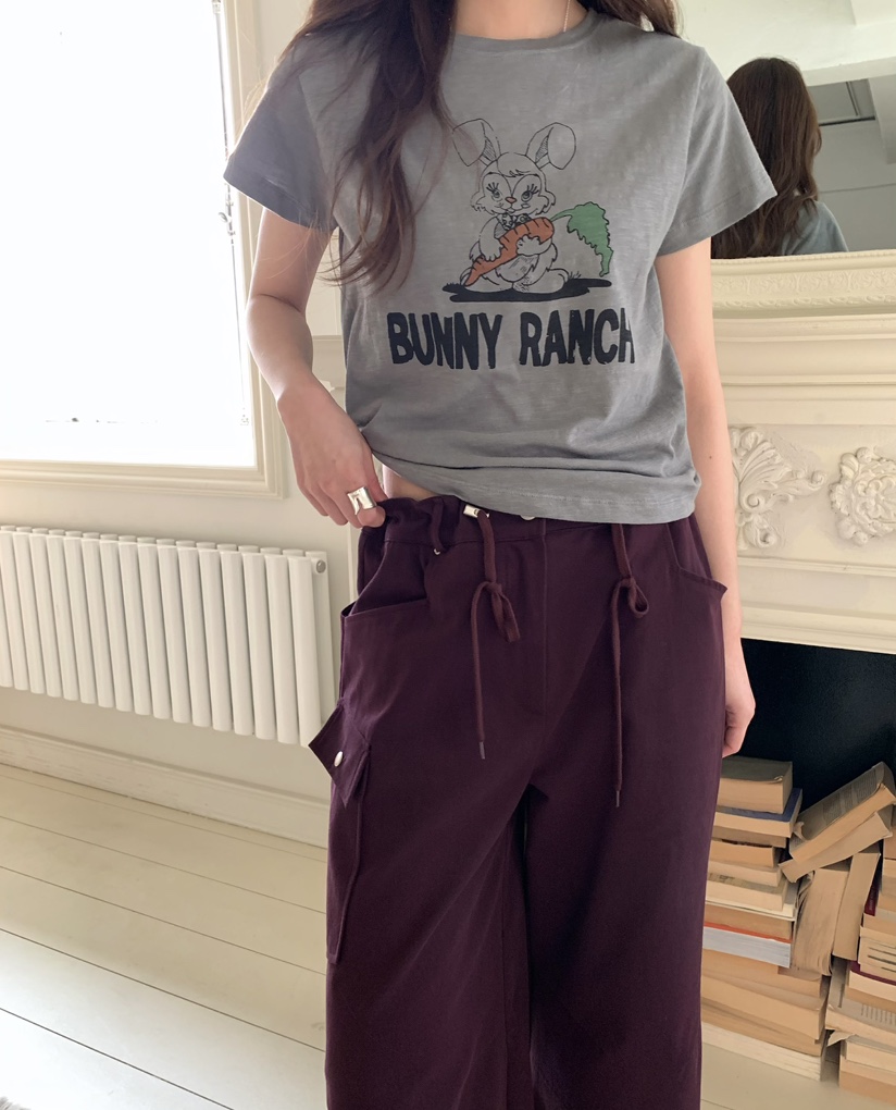 PEBBLE東大門直郵女裝新品人氣真品休閑熱賣時尚職業T恤兔子PEBBLET恤