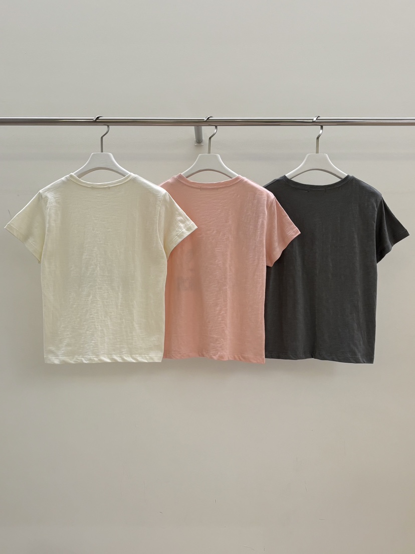 PEBBLE東大門直郵女裝新品人氣真品休閑熱賣時尚職業T恤兔子PEBBLET恤