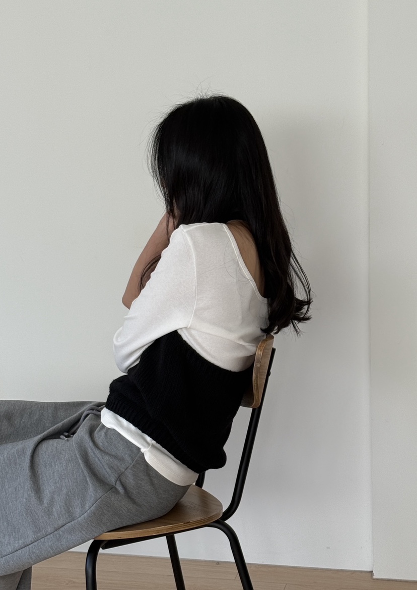 AMY GRACE-A韓國直郵女裝新品熱賣職業人氣針織衫不含內搭AMY GRACE-A針織衫