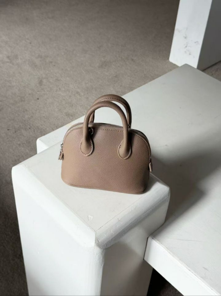 TROUVAILLE東大門代購女裝新款時尚26春夏推薦手拿包腋下包TROUVAILLE手拿包/腋下包圖色5