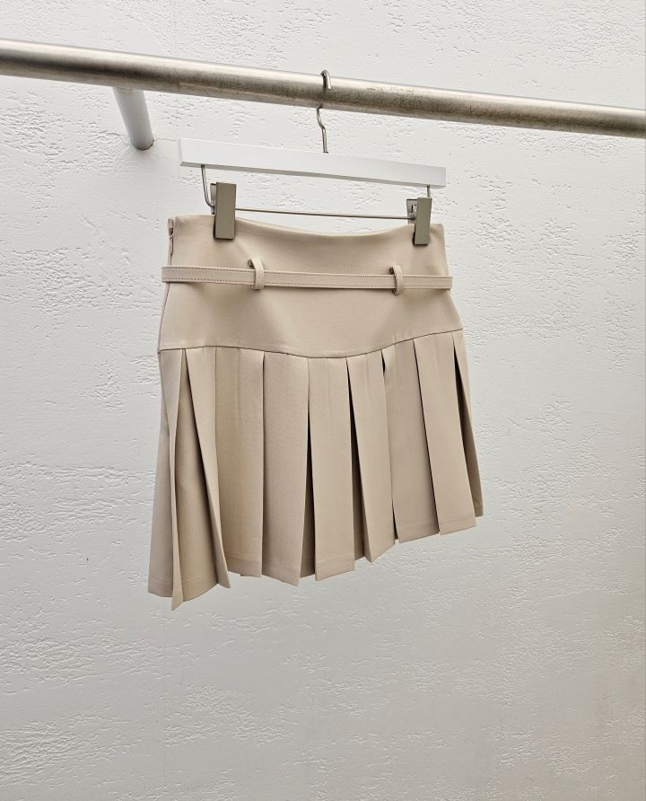 HIGH HEELS東大門代購女裝新品時尚人氣熱賣短裙含腰帶褶裥HIGH HEELS短裙