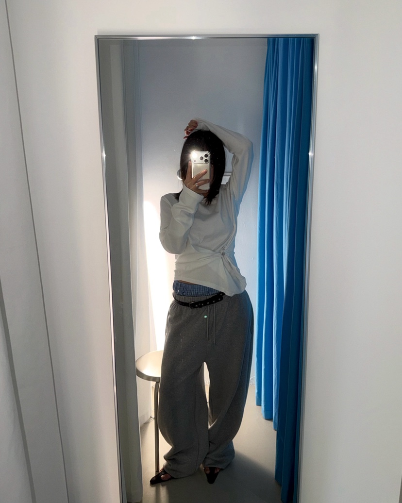 AWESOMESAUCE東大門實拍女裝新品26春夏時尚推薦休閑長袖T恤AWESOME SAUCE長袖T恤