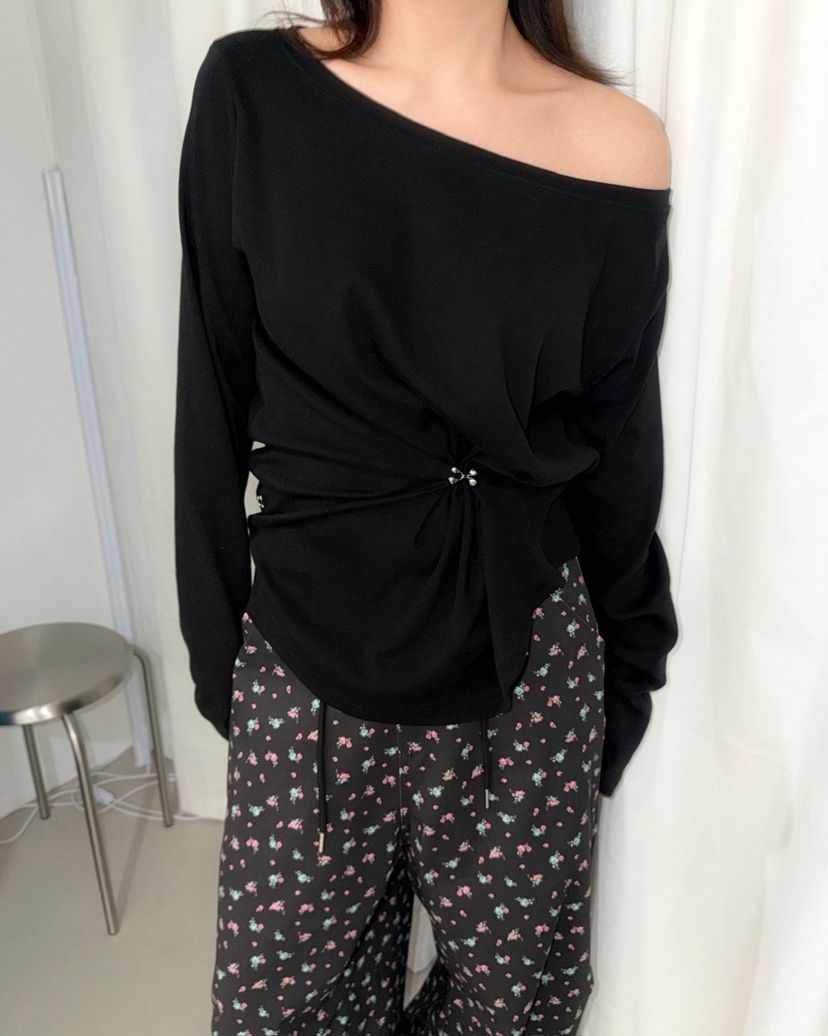 AWESOMESAUCE東大門實拍女裝新品26春夏時尚推薦休閑長袖T恤AWESOME SAUCE長袖T恤圖色2