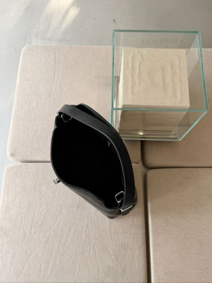 TROUVAILLE東大門代購女士新品熱賣人氣時尚手拿包腋下包TROUVAILLE手拿包/腋下包