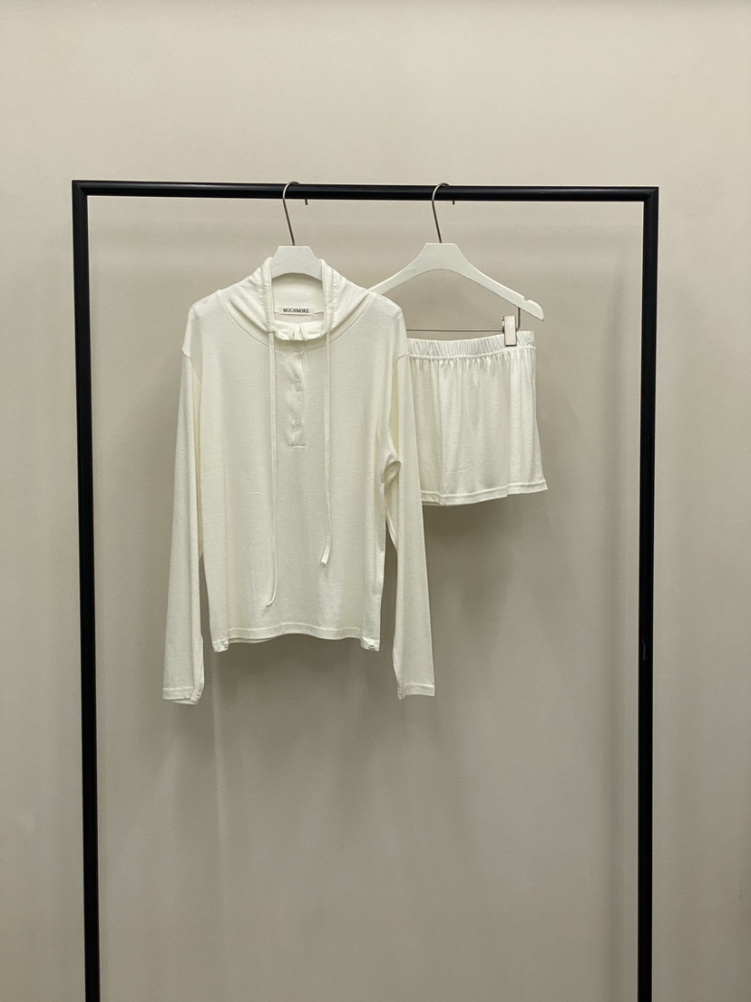 MUCH MORE/JACKPOT東大門直郵女裝新品時尚人氣職業套裝MUCH MORE/JACKPOT套裝圖色1