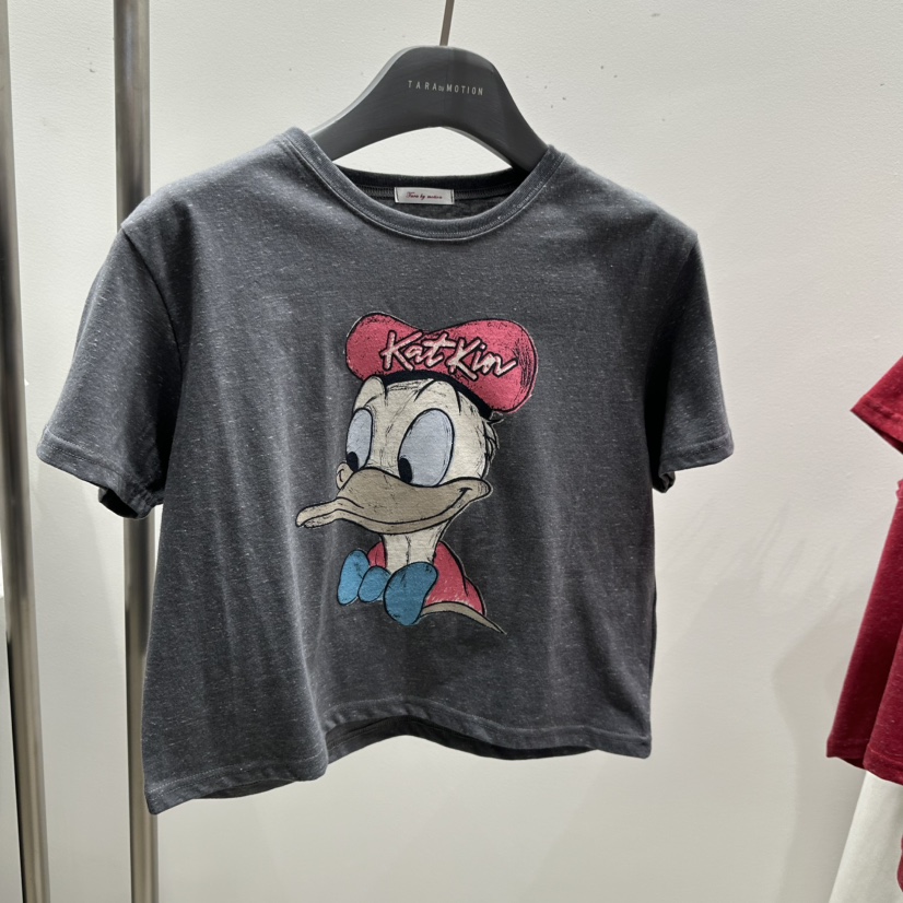 TARABY MOTION東大門實拍女裝新款人氣時尚休閑26春夏T恤鴨TARABY MOTIONT恤圖色3