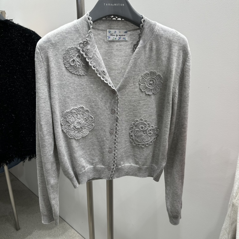 TARABY MOTION東大門實拍女裝新品時尚真品26春夏長袖T恤TARABY MOTION長袖T恤圖色1