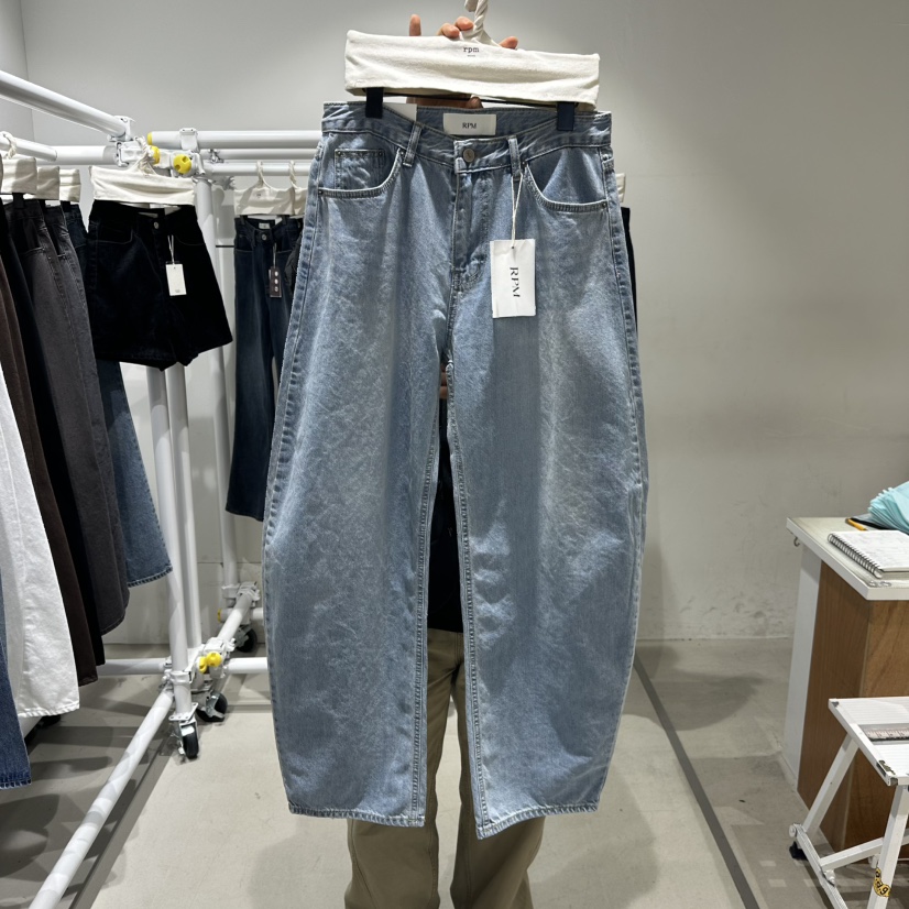 RPM/OVMUTE韓國代購女裝新款職業人氣熱賣真品推薦牛仔褲RPM/OVMUTE牛仔褲圖色1