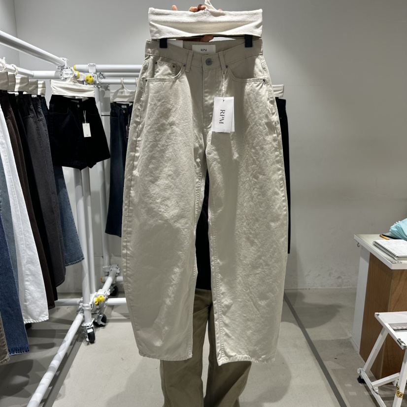 RPM/OVMUTE韓國代購女裝新款職業人氣熱賣真品推薦牛仔褲RPM/OVMUTE牛仔褲圖色2