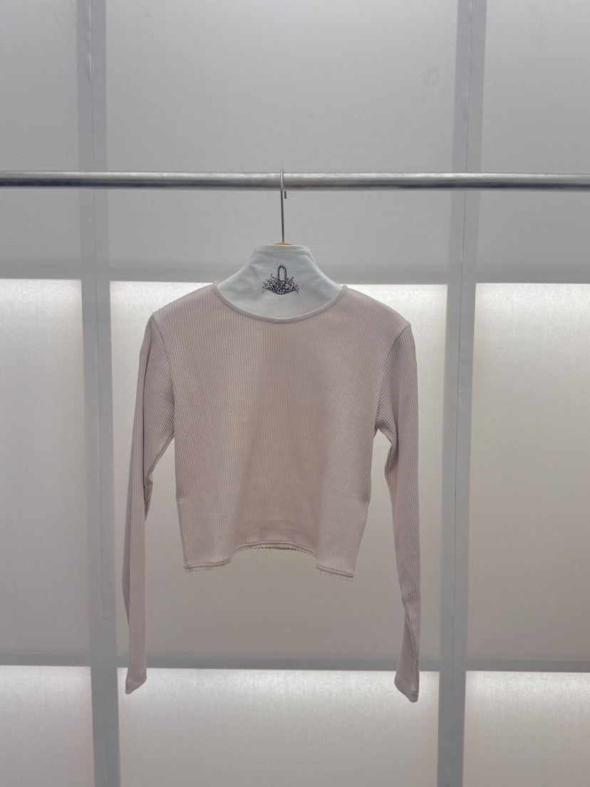 MILUI東大門實拍女裝新品推薦職業熱賣人氣26春夏長袖T恤MILUI長袖T恤