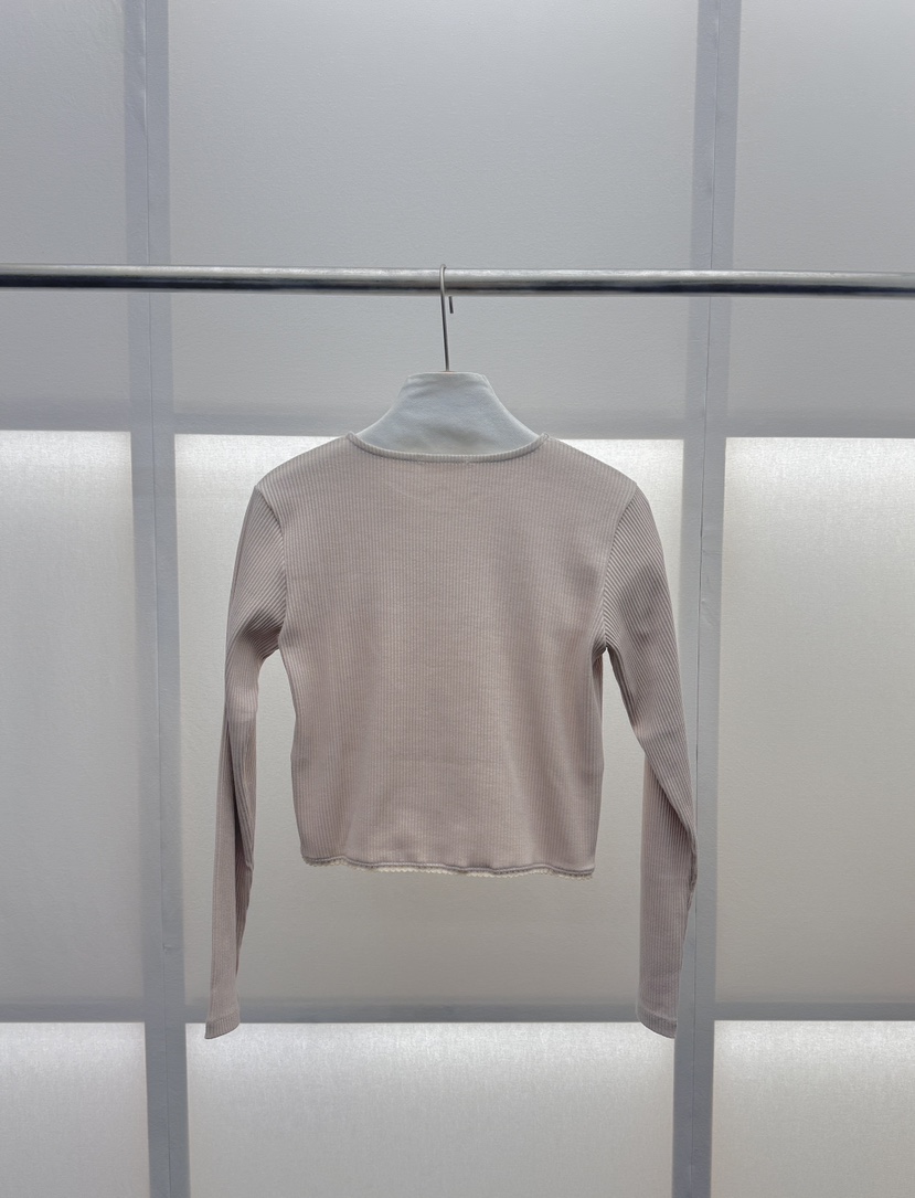 MILUI東大門實拍女裝新品推薦職業熱賣人氣26春夏長袖T恤MILUI長袖T恤