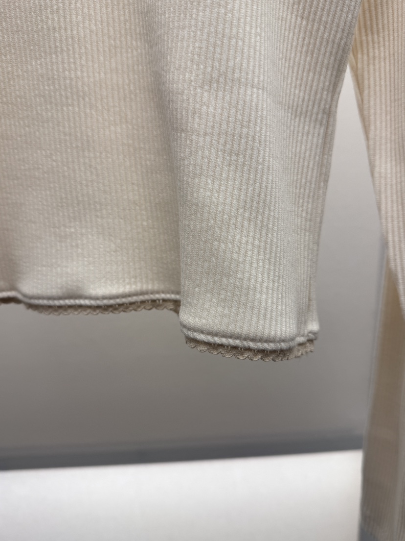 MILUI東大門實拍女裝新品推薦職業熱賣人氣26春夏長袖T恤MILUI長袖T恤