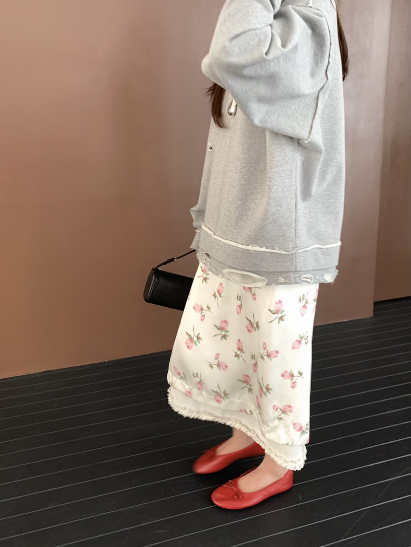 PEBBLE東大門直郵女士新款真品26春夏職業人氣時尚熱賣衛衣PEBBLE衛衣