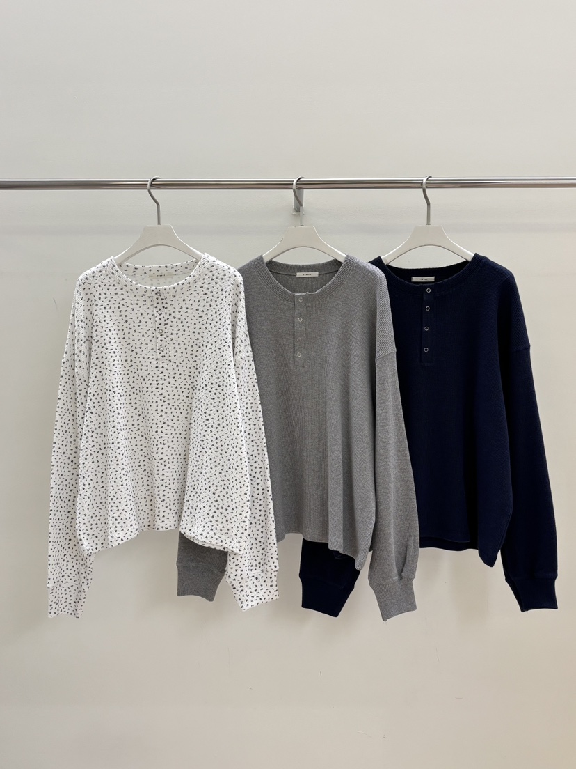 PEBBLE東大門實拍女裝新品時尚推薦人氣職業熱賣休閑衛衣PEBBLE衛衣