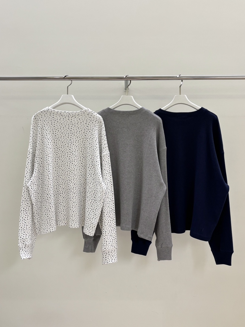 PEBBLE東大門實拍女裝新品時尚推薦人氣職業熱賣休閑衛衣PEBBLE衛衣