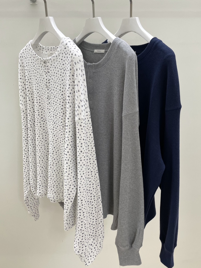 PEBBLE東大門實拍女裝新品時尚推薦人氣職業熱賣休閑衛衣PEBBLE衛衣