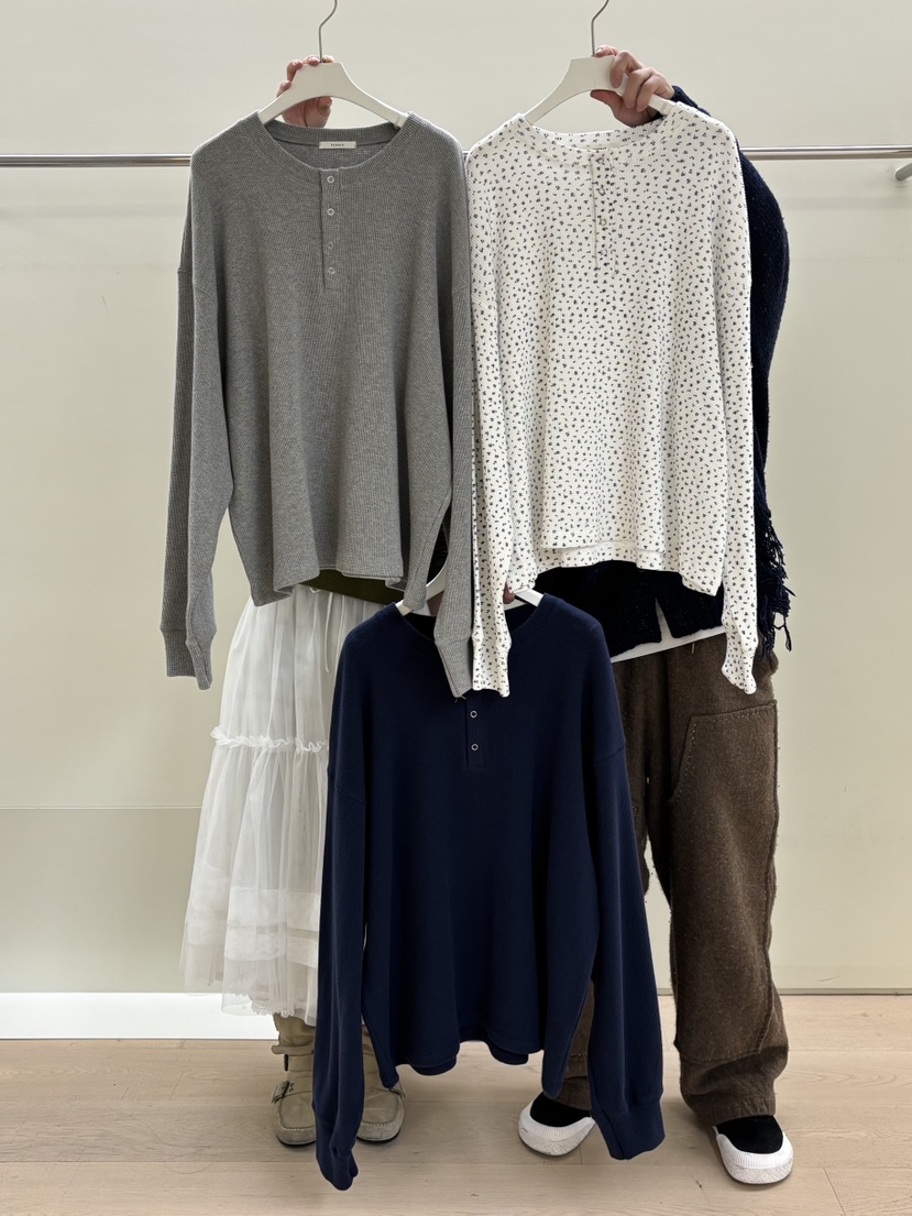 PEBBLE東大門實拍女裝新品時尚推薦人氣職業熱賣休閑衛衣PEBBLE衛衣