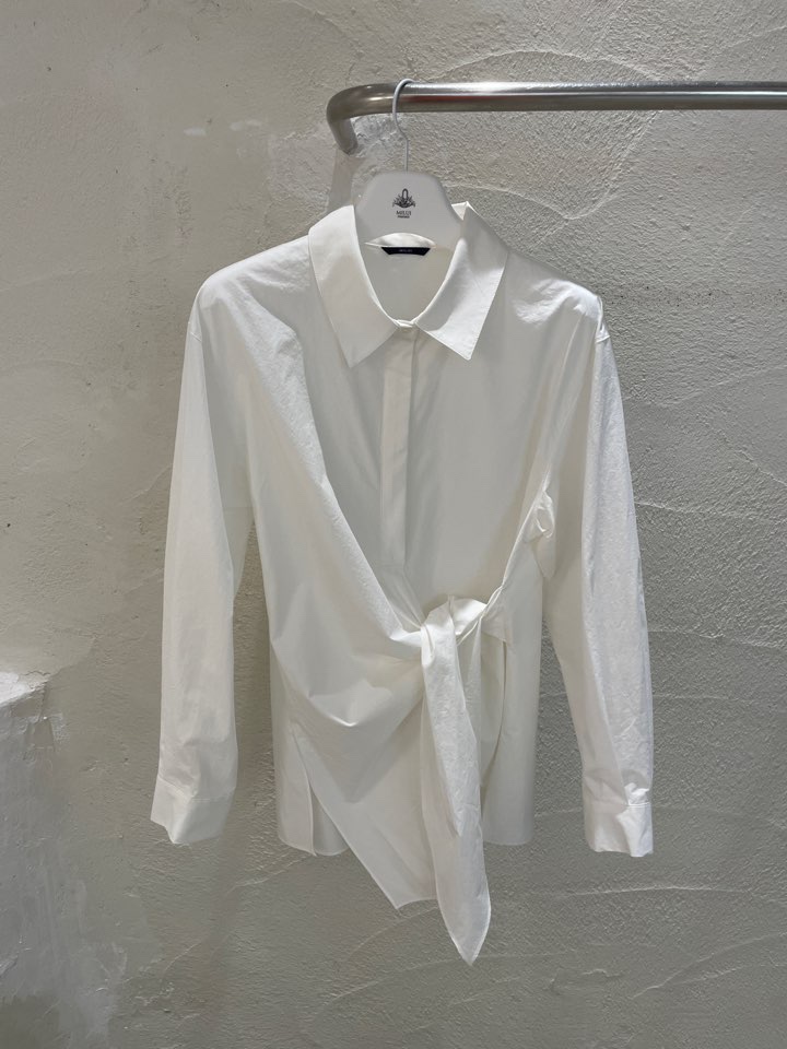 MILUI韓國直郵女裝新品職業人氣熱賣休閑26春夏襯衫蕾絲衫MILUI襯衫/蕾絲衫