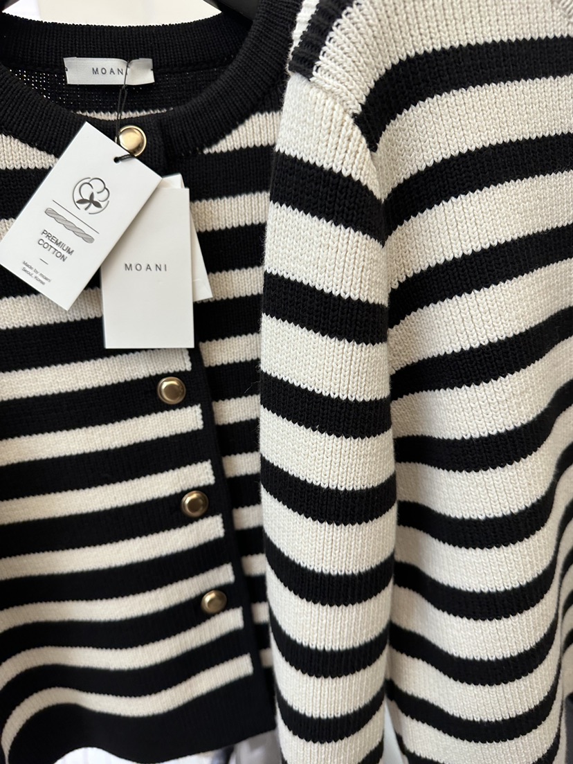 MOANI韓國直郵女裝新款職業時尚推薦真品熱賣針織衫開襟衫MOANI針織衫