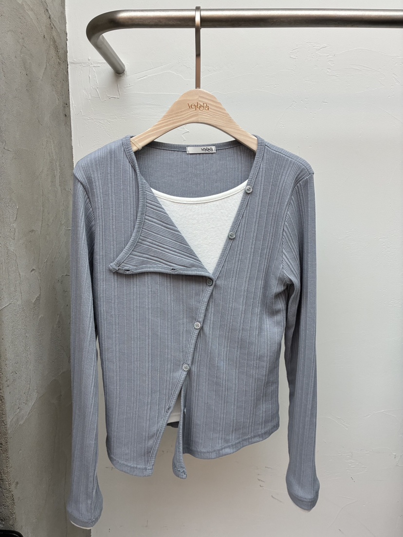 Verbena東大門直郵女士新品休閑真品26春夏熱賣時尚長袖T恤Verbena長袖T恤圖色2